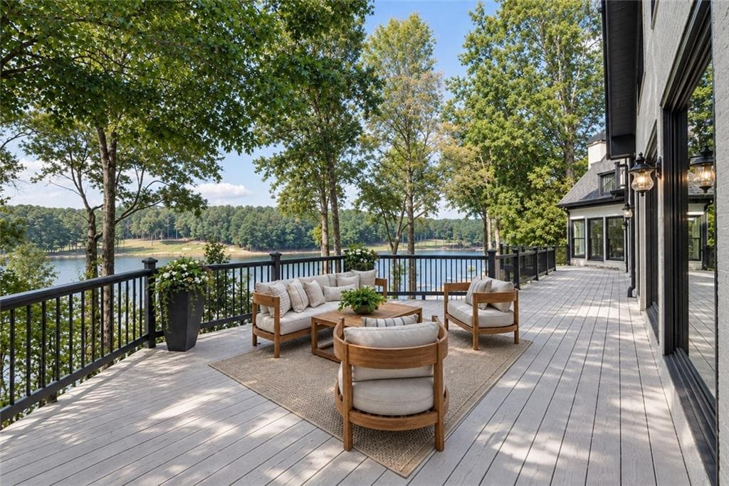 7 bedroom, 5 bathroom, 7,842 sq ft single family residence for sale at 3770 Schooner Ridge, Alpharetta, GA 30005 — photo 2