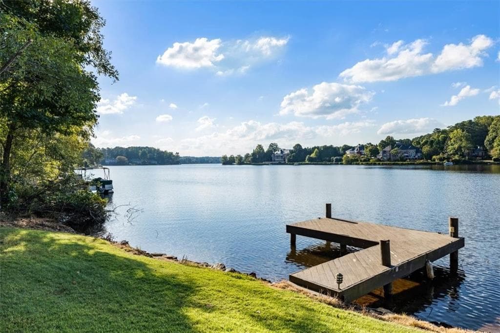 7 bedroom, 5 bathroom, 7,842 sq ft single family residence for sale at 3770 Schooner Ridge, Alpharetta, GA 30005 — photo 9