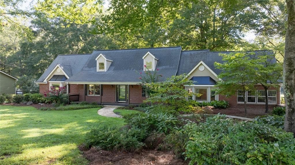 4 bedroom, 4 bathroom, 4,347 sq ft single family residence for sale at 2695 Old Villa Rica Road, Powder Springs, GA 30127 — photo 3