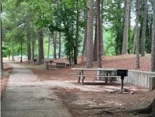 4 bedroom, 4 bathroom, 2,444 sq ft single family residence for sale at 9395 Edgewater Drive, Gainesville, GA 30506 — photo 4