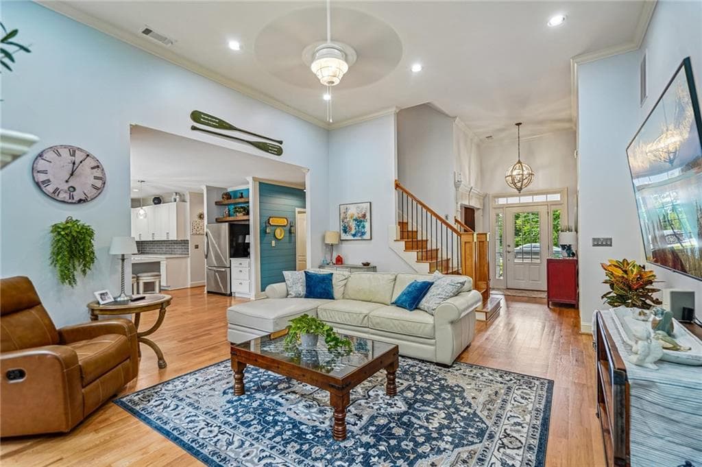 4 bedroom, 4 bathroom, 2,444 sq ft single family residence for sale at 9395 Edgewater Drive, Gainesville, GA 30506 — photo 9