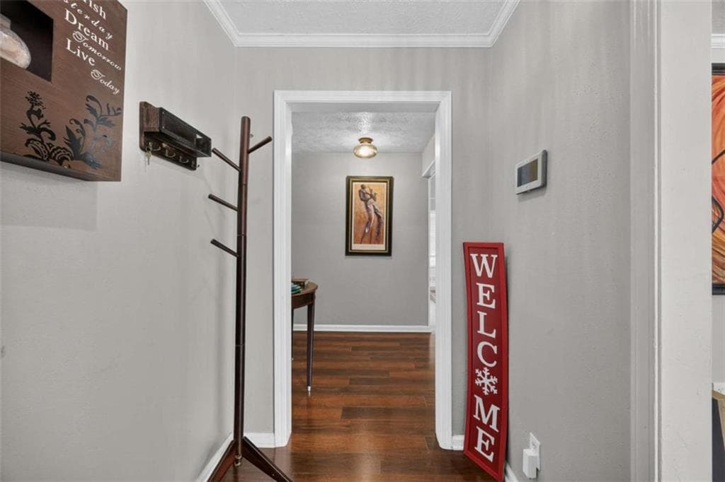 5 bedroom, 3 bathroom, 3,340 sq ft single family residence for sale at 4421 Buckingham Circle, Decatur, GA 30035 — photo 4