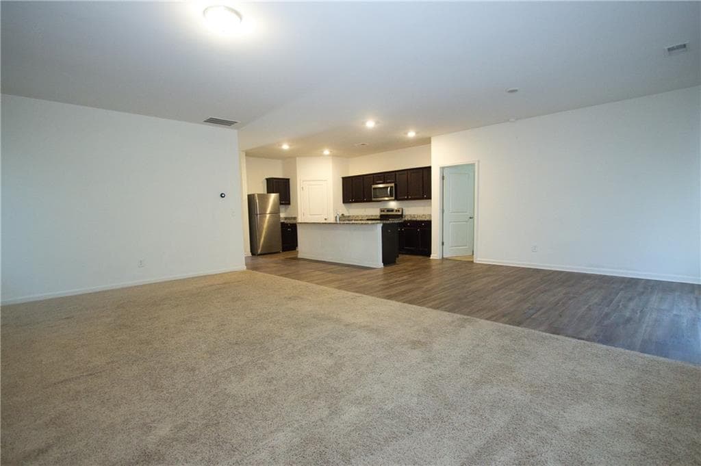 4 bedroom, 2 bathroom, 1,884 sq ft single family residence for rent at 222 Sinclair Way, Monroe, GA 30655 for $2,000 a month — photo 6