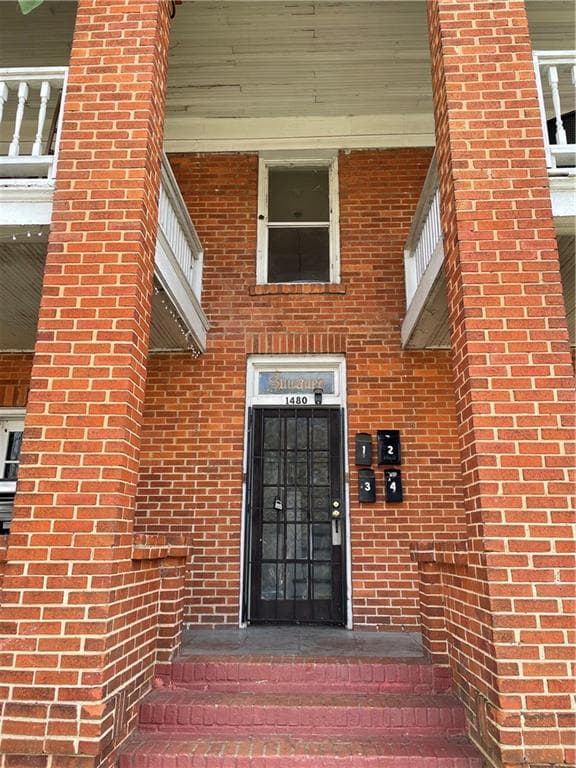 2 bedroom, 1 bathroom, 1,450 sq ft apartment for rent at 1480 south gordon Street 3, Atlanta, GA 30310 for $1,495 a month — photo 3