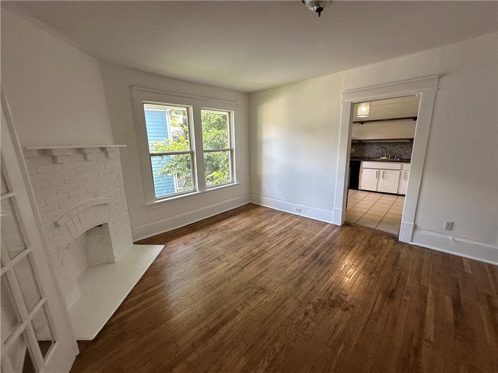 2 bedroom, 1 bathroom, 1,450 sq ft apartment for rent at 1480 south gordon Street 3, Atlanta, GA 30310 for $1,495 a month — photo 7