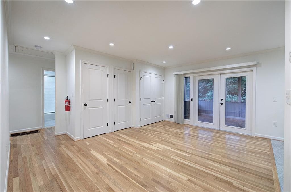 3 bedroom, 2 bathroom, 1,445 sq ft single family residence for sale at 1990 Glenroy Place, Smyrna, GA 30080 — photo 10