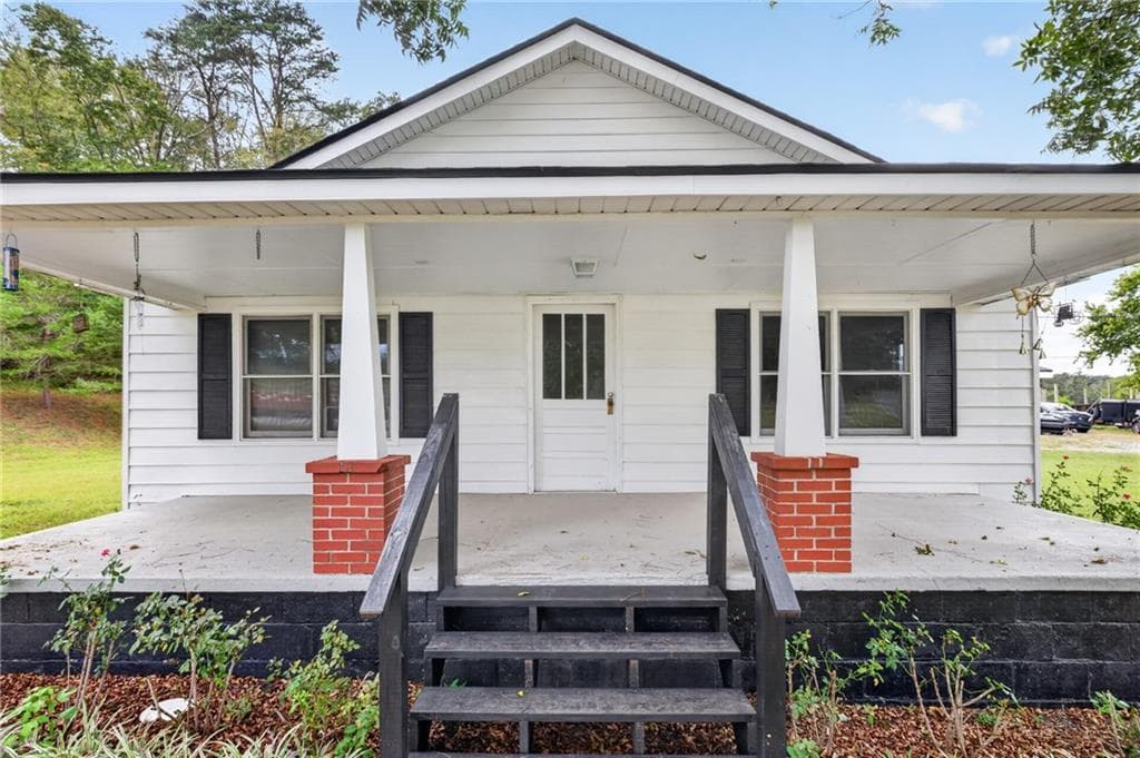 3 bedroom, 1 bathroom, 1,552 sq ft home for sale at 798 Mount Pleasant Road, Rydal, GA