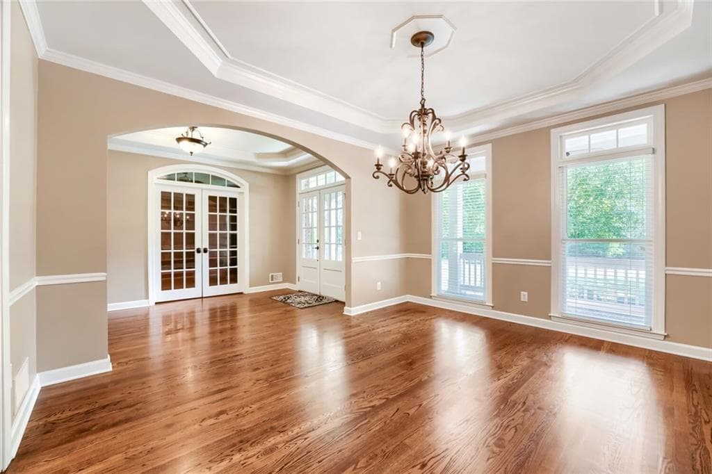 6 bedroom, 5 bathroom, 5,428 sq ft single family residence for sale at 3371 Saxony Glen, Marietta, GA 30066 — photo 8