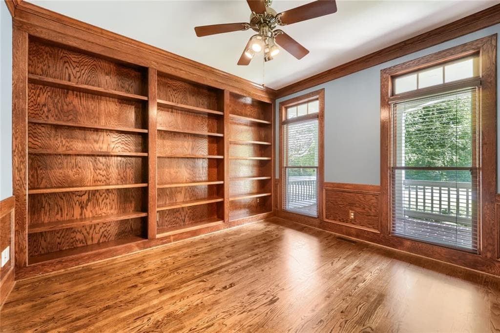 6 bedroom, 5 bathroom, 5,428 sq ft single family residence for sale at 3371 Saxony Glen, Marietta, GA 30066 — photo 9