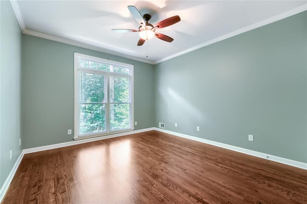 6 bedroom, 5 bathroom, 5,428 sq ft single family residence for sale at 3371 Saxony Glen, Marietta, GA 30066 — photo 10