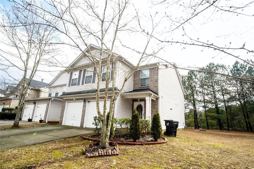 4 bedroom, 3 bathroom, 2,238 sq ft single family residence for sale at 1942 Eshelman Court, Atlanta, GA 30349 — photo 5