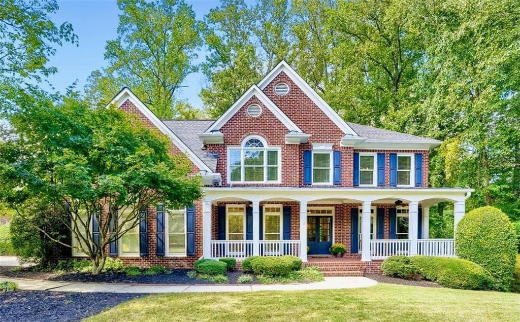 6 bedroom, 5 bathroom, 5,428 sq ft home for sale at 3371 Saxony Glen, Marietta, GA