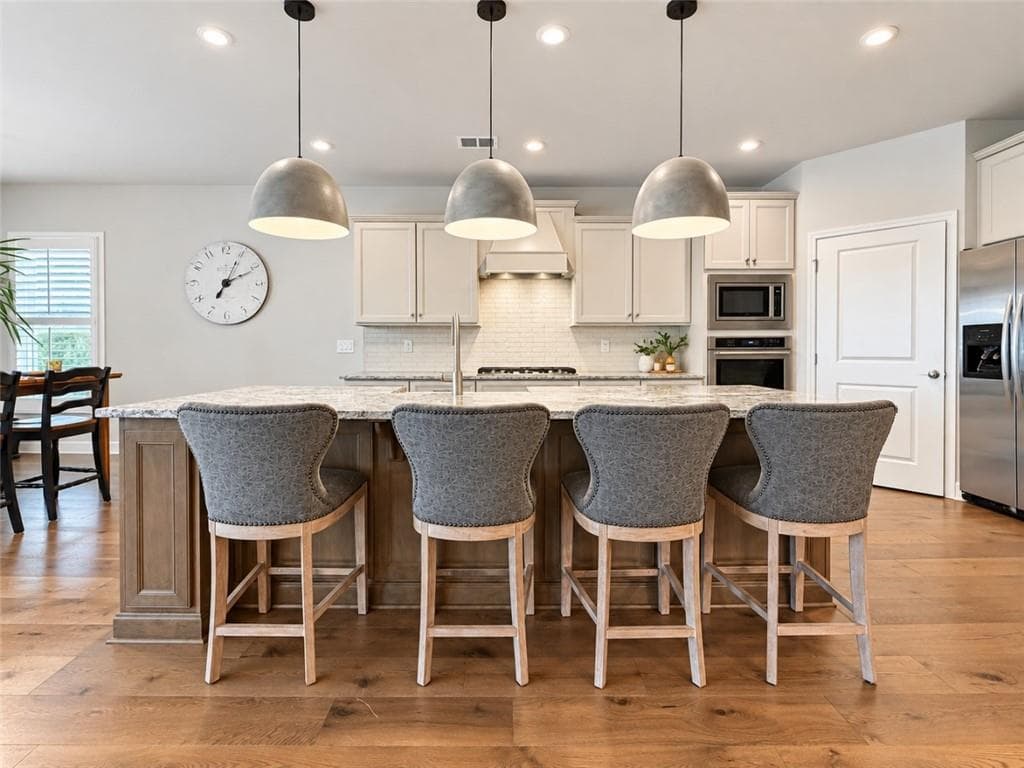 3 bedroom, 3 bathroom, 2,670 sq ft single family residence for sale at 2101 Gaddis Road, Canton, GA 30115 — photo 7