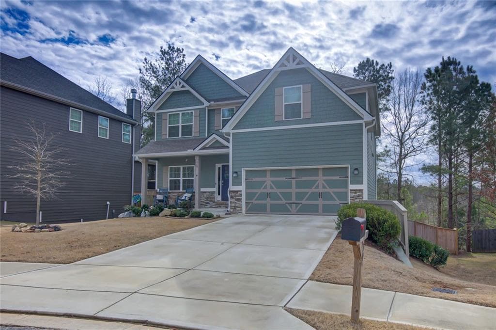 5 bedroom, 3 bathroom, 3,130 sq ft home for sale at 39 Boardwalk, Newnan, GA