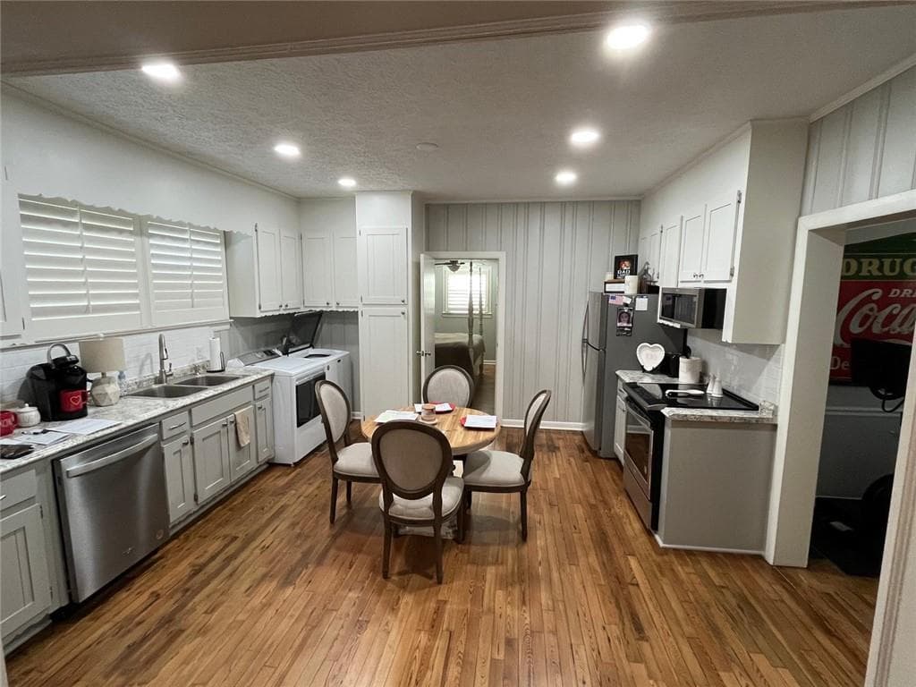 3 bedroom, 1 bathroom, 1,292 sq ft single family residence for sale at 20 Wingfoot Trail, Cartersville, GA 30120 — photo 5