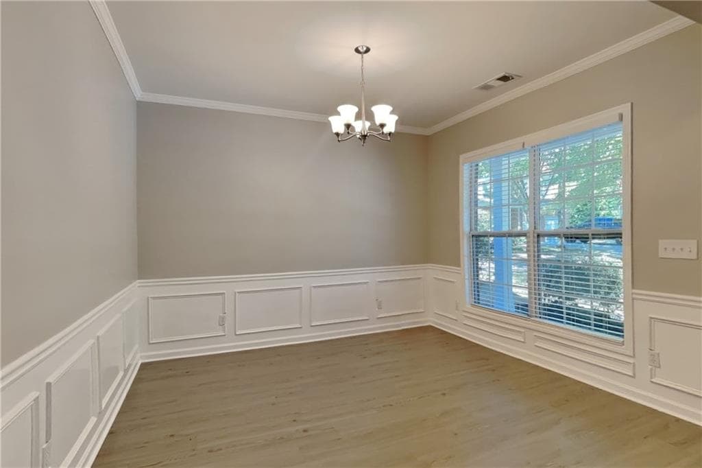 4 bedroom, 3 bathroom, 1,992 sq ft single family residence for rent at 1631 Hedington Court, Lawrenceville, GA 30045 for $2,250 a month — photo 2