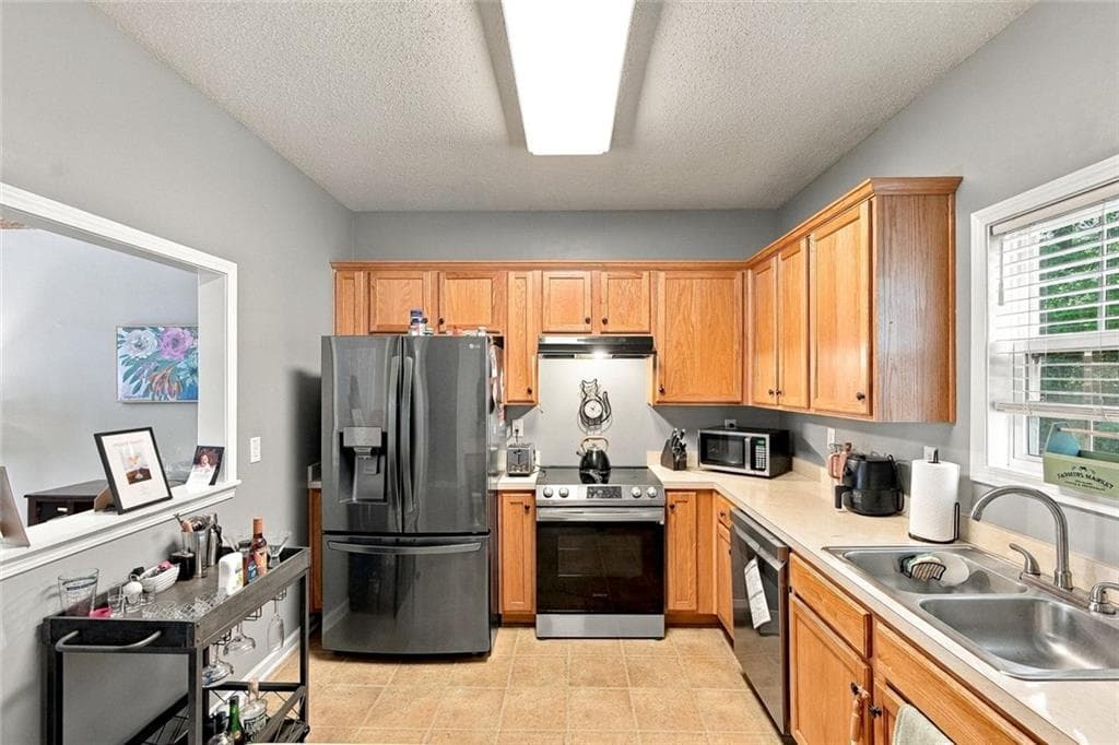 2 bedroom, 3 bathroom, 1,450 sq ft townhouse for sale at 299 Venture Path, Hiram, GA 30141 — photo 8