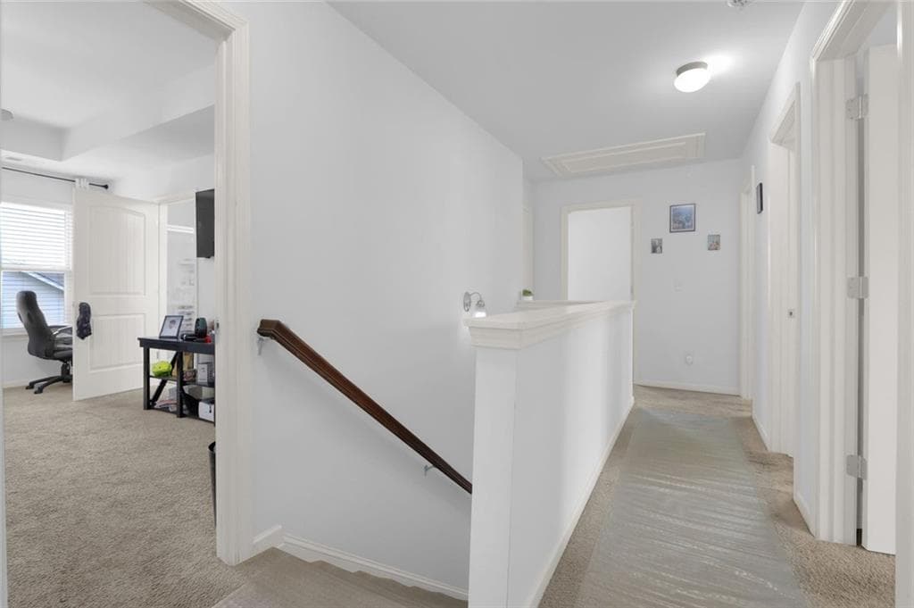 4 bedroom, 3 bathroom, 2,102 sq ft single family residence for sale at 860 Pine Arbor Lane, Lawrenceville, GA 30043 — photo 4