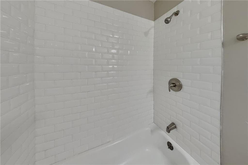 3 bedroom, 2 bathroom, 1,360 sq ft single family residence for rent at 4025 Leicester Drive, Kennesaw, GA 30144 for $1,975 a month — photo 9