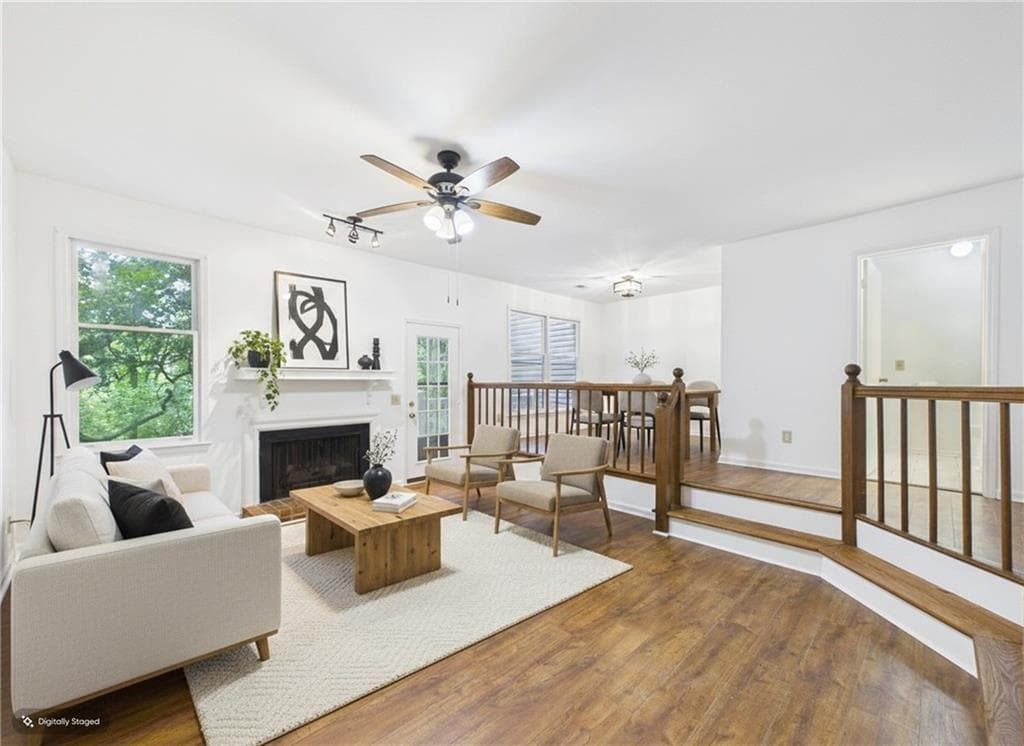 2 bedroom, 3 bathroom, 1,471 sq ft condominium for sale at 1111 Cannongate Crossing, Marietta, GA 30064 — photo 3