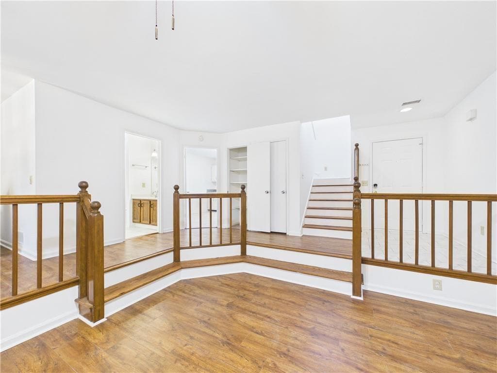 2 bedroom, 3 bathroom, 1,471 sq ft condominium for sale at 1111 Cannongate Crossing, Marietta, GA 30064 — photo 5