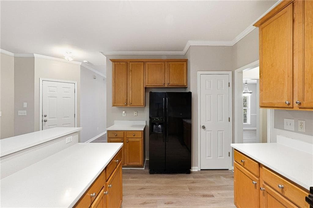 5 bedroom, 4 bathroom, 3,614 sq ft single family residence for sale at 4325 Celebration Drive, Atlanta, GA 30331 — photo 6