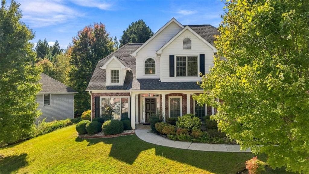 4 bedroom, 3 bathroom, 2,899 sq ft single family residence for sale at 2984 Montview Drive, Marietta, GA 30060 — photo 2