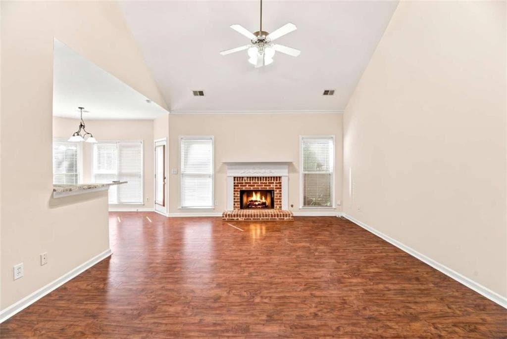 4 bedroom, 3 bathroom, 2,899 sq ft single family residence for sale at 2984 Montview Drive, Marietta, GA 30060 — photo 5