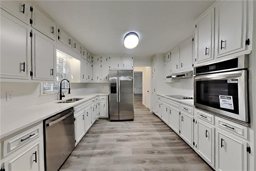 4 bedroom, 3 bathroom, 2,465 sq ft single family residence for rent at 1337 Arlene Court, Lilburn, GA 30047 for $2,500 a month — photo 6