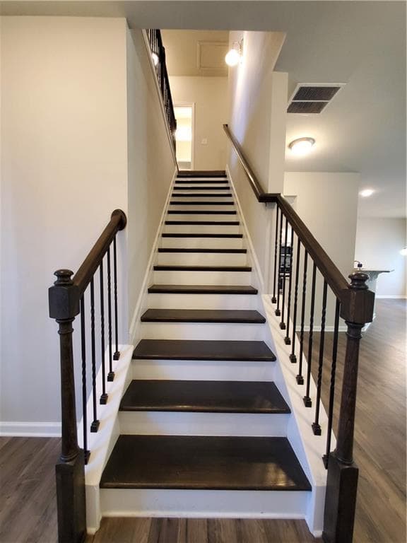 3 bedroom, 3 bathroom, 1,954 sq ft single family residence for sale at 165 Canvas Ives Drive, Lawrenceville, GA 30045 — photo 3