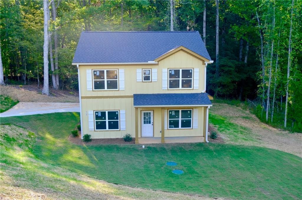 3 bedroom, 3 bathroom, 1,653 sq ft single family residence for rent at 6195 Sammy Drive, Gainesville, GA 30506 for $2,300 a month