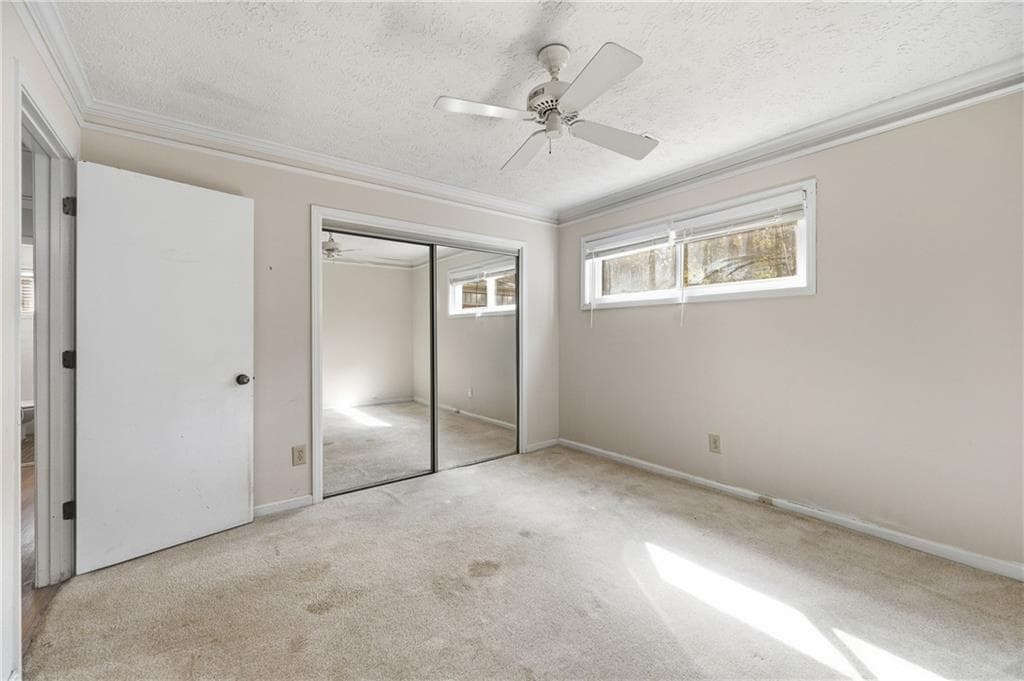3 bedroom, 2 bathroom, 1,932 sq ft single family residence for sale at 2920 Creek Park Drive, Marietta, GA 30062 — photo 10