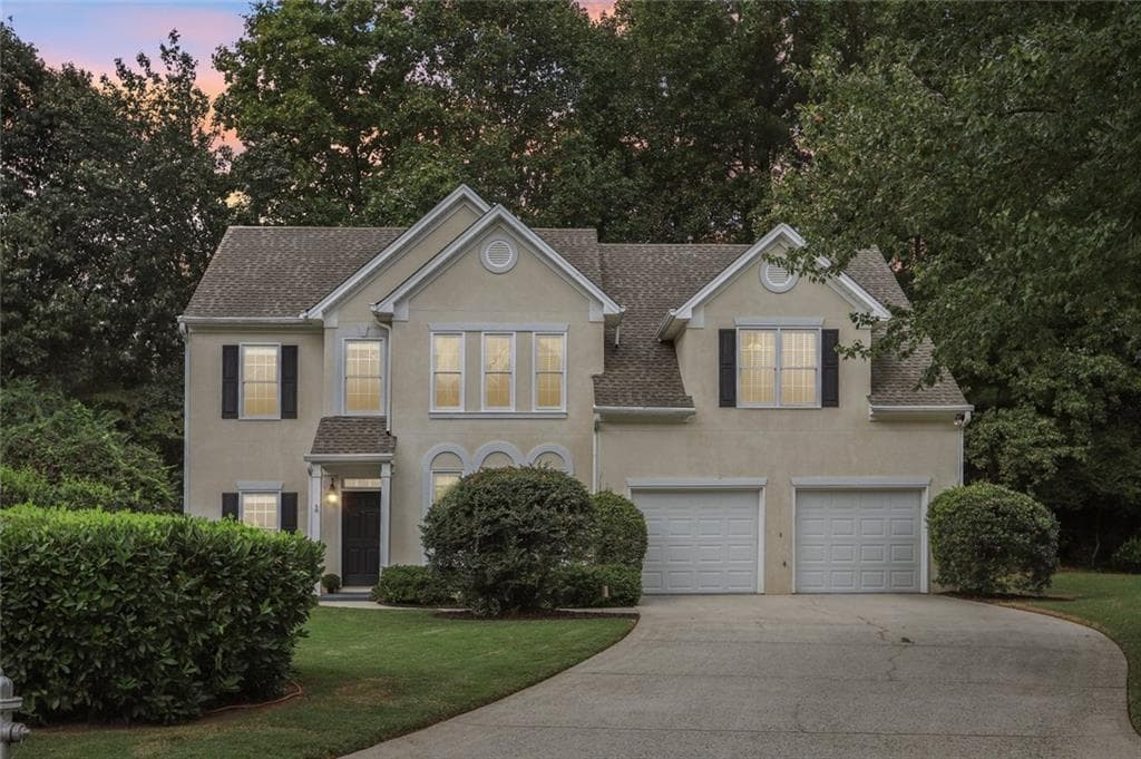 4 bedroom, 3 bathroom, 2,789 sq ft single family residence for sale at 225 W Brookhollow Court, Alpharetta, GA 30022 — photo 2