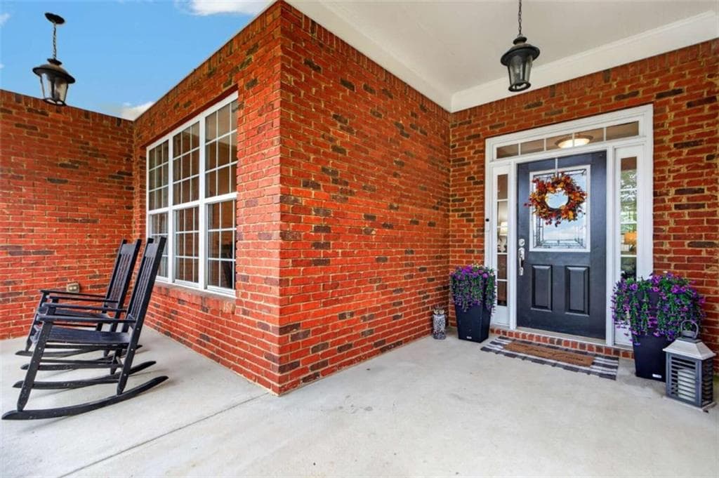 4 bedroom, 4 bathroom, 2,536 sq ft single family residence for sale at 224 Amelia Way, Loganville, GA 30052 — photo 7