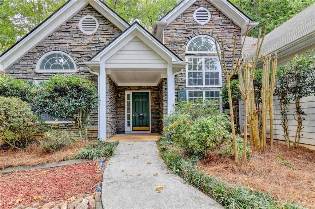 3 bedroom, 2 bathroom, 1,546 sq ft single family residence for sale at 2803 Wellsly Court, Kennesaw, GA 30144 — photo 4