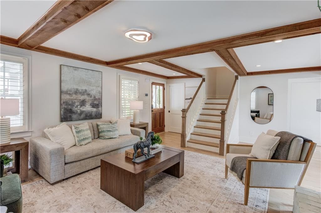 4 bedroom, 4 bathroom, 3,300 sq ft single family residence for sale at 153 Sloan Street, Roswell, GA 30075 — photo 8
