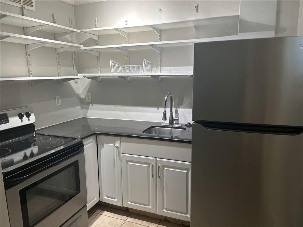2 bedroom, 1 bathroom, 609 sq ft condominium for sale at 699 Argonne Avenue 1, Atlanta, GA 30308 — photo 8
