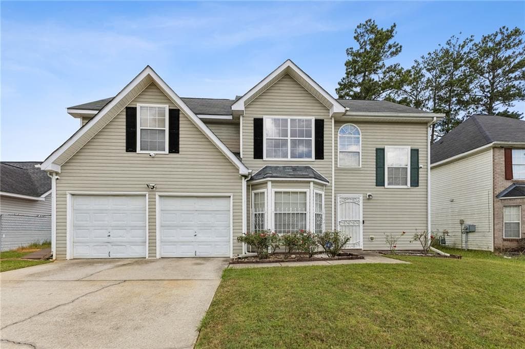 4 bedroom, 3 bathroom, 1,812 sq ft single family residence for sale at 5319 Sapphire Circle, Ellenwood, GA 30294