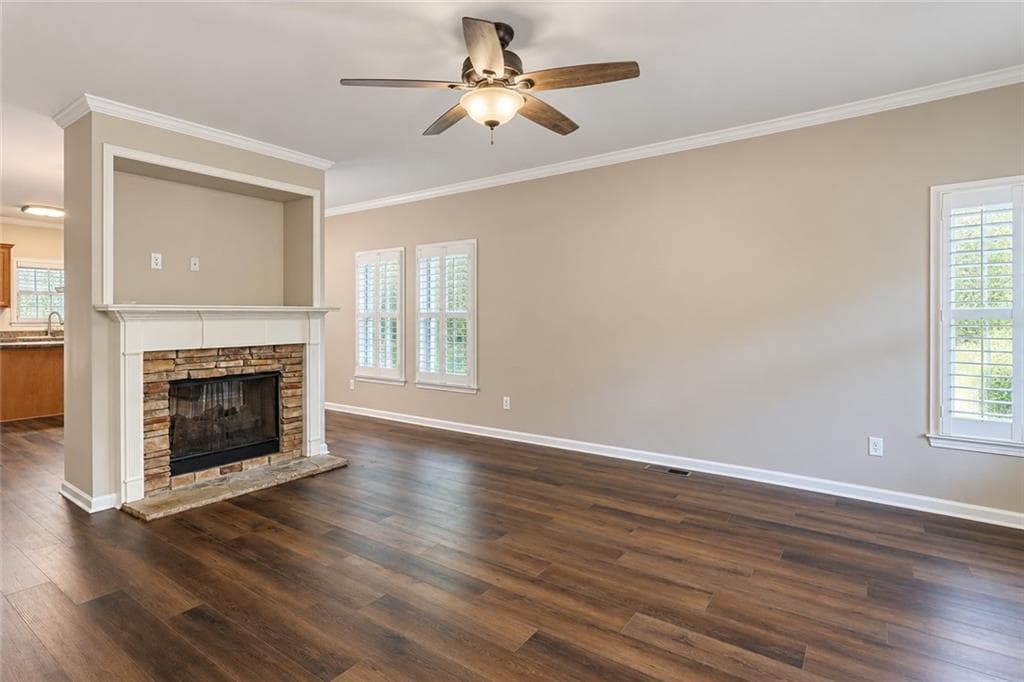 4 bedroom, 4 bathroom, 2,432 sq ft single family residence for rent at 69 Haven Crest Court, Dallas, GA 30132 for $2,720 a month — photo 4
