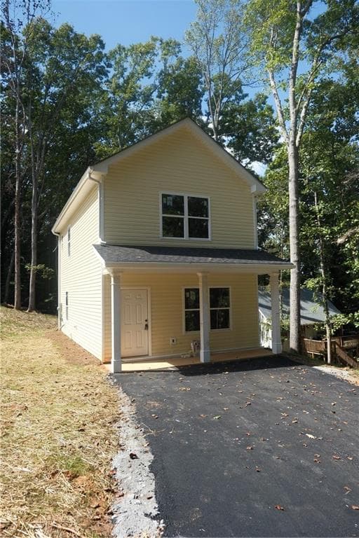 2 bedroom, 3 bathroom, 1,200 sq ft single family residence for sale at 6875 lake view Point, Gainesville, GA 30506 — photo 3