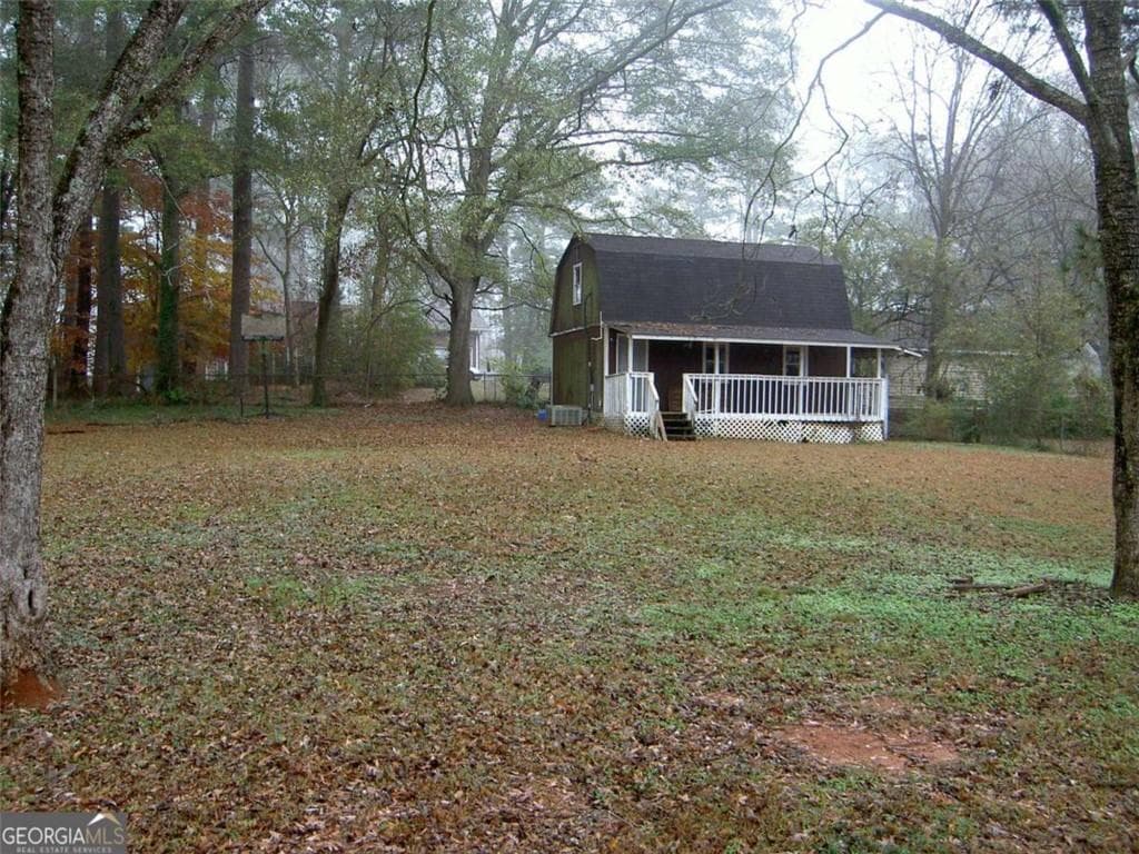 3 bedroom, 2 bathroom, 1,374 sq ft single family residence for sale at 297 Decatur Road, Mcdonough, GA 30252 — photo 2