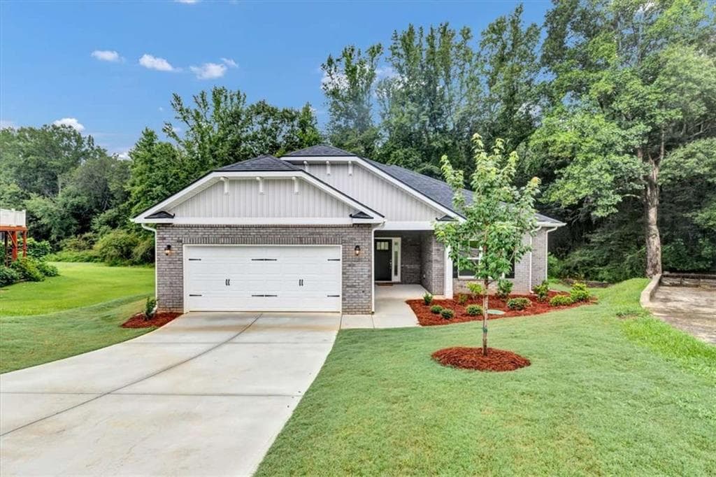 3 bedroom, 2 bathroom, 1,709 sq ft single family residence for sale at 216 Rhett Drive, Bowdon, GA 30108