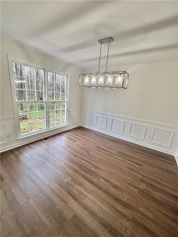 3 bedroom, 3 bathroom, 2,320 sq ft single family residence for sale at 5040 Doubletree Drive, Cumming, GA 30040 — photo 10