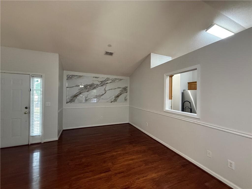 3 bedroom, 2 bathroom, 1,272 sq ft single family residence for rent at 5873 Riverside Walk Drive, Sugar Hill, GA 30518 for $1,850 a month — photo 4
