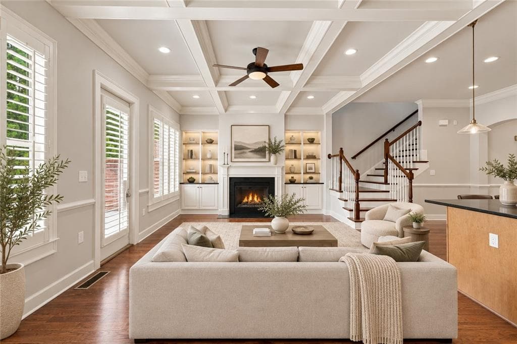 3 bedroom, 4 bathroom, 2,828 sq ft townhouse for sale at 102 Riversgate Drive, Sandy Springs, GA 30339 — photo 2