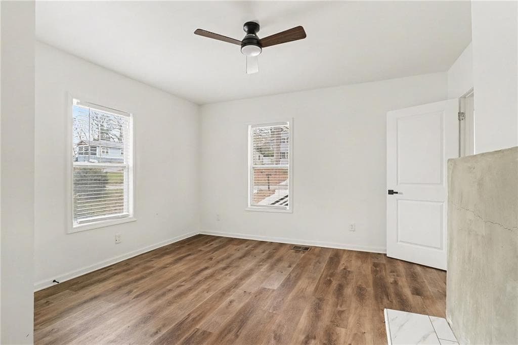 3 bedroom, 2 bathroom, 1,334 sq ft single family residence for sale at 951 Reed Avenue, East Point, GA 30344 — photo 8