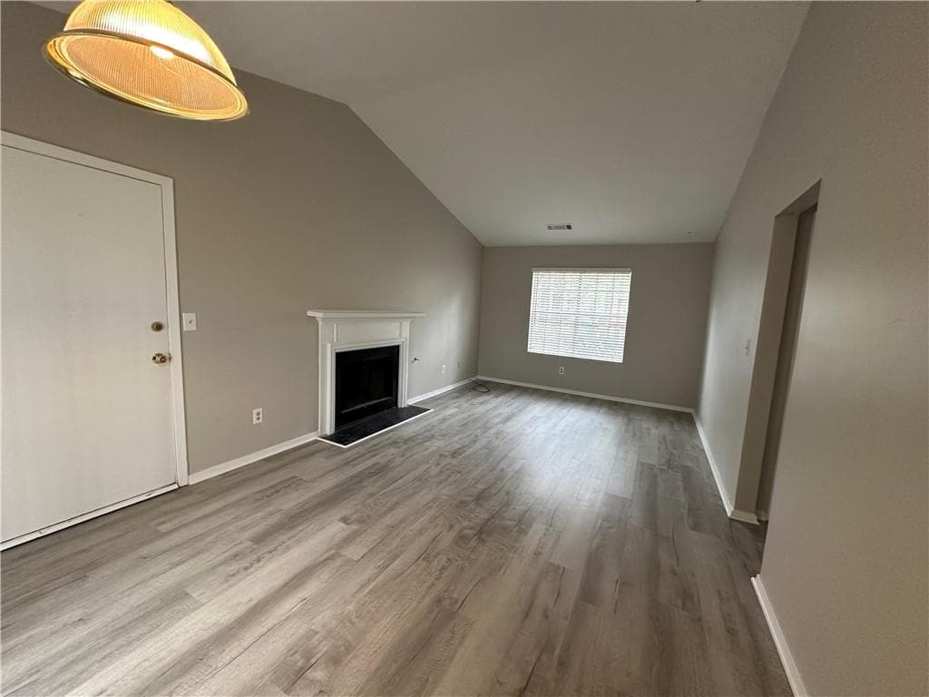 3 bedroom, 3 bathroom, 1,575 sq ft single family residence for rent at 115 Yatley Court, Alpharetta, GA 30022 for $2,095 a month — photo 5