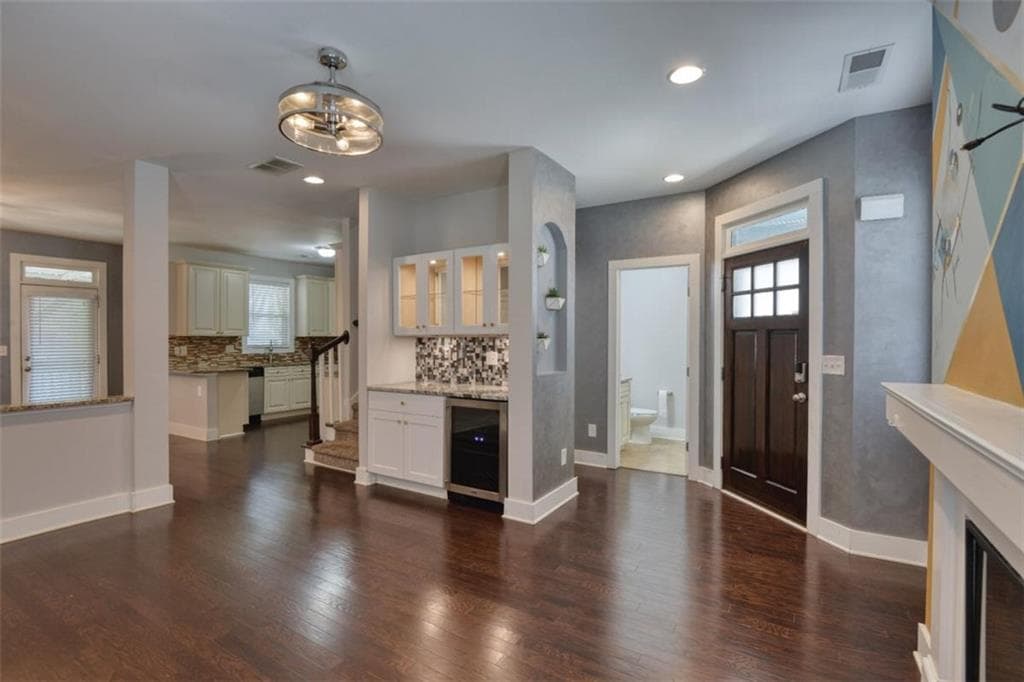 4 bedroom, 3 bathroom, 1,878 sq ft single family residence for rent at 1782 Meadow Lane, Atlanta, GA 30315 for $2,750 a month — photo 3