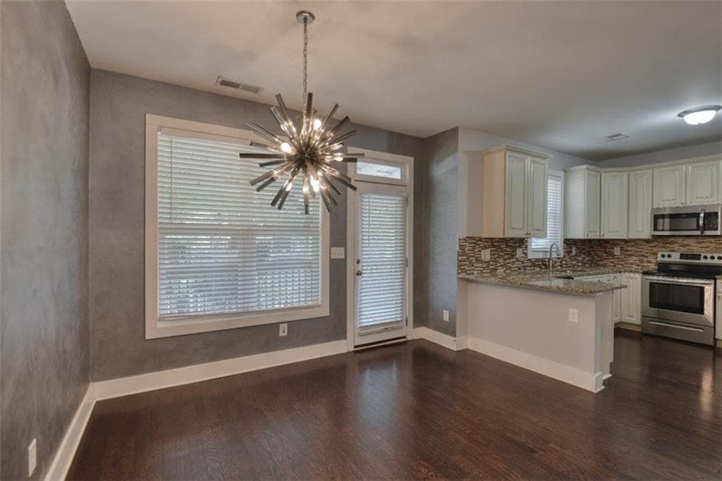 4 bedroom, 3 bathroom, 1,878 sq ft single family residence for rent at 1782 Meadow Lane, Atlanta, GA 30315 for $2,750 a month — photo 9