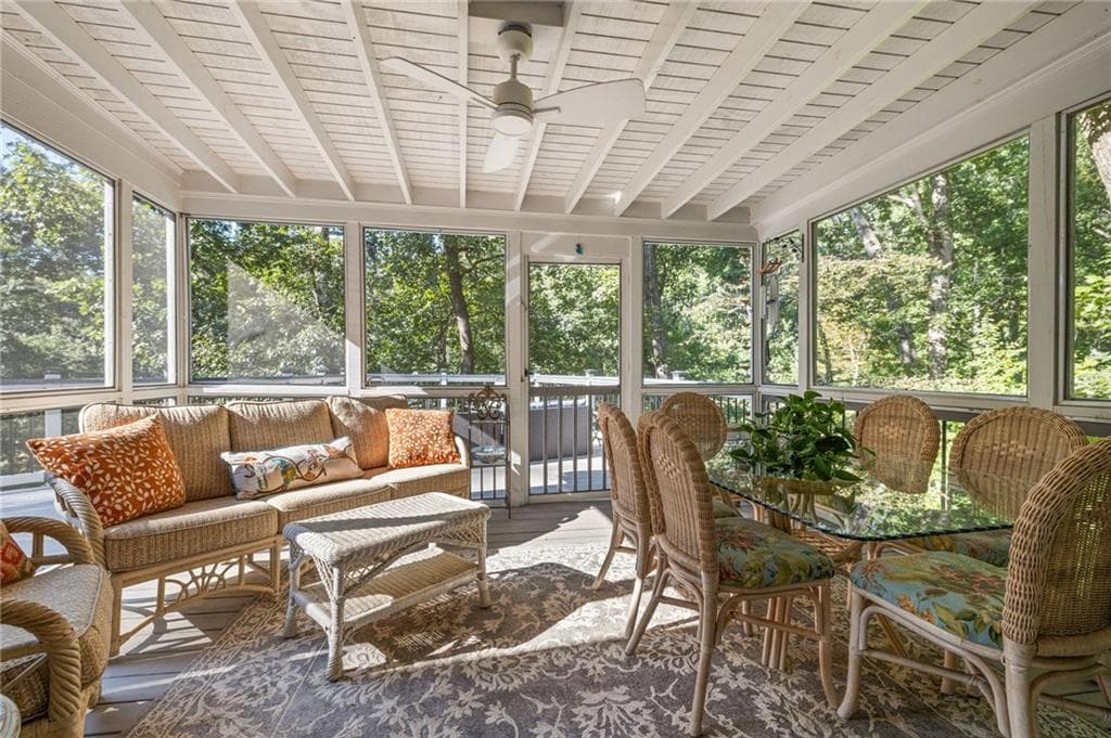 3 bedroom, 3 bathroom, 2,412 sq ft single family residence for sale at 9170 Lisa Circle, Gainesville, GA 30506 — photo 10